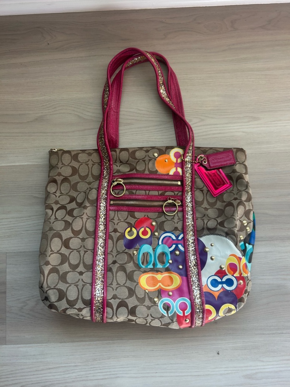 Coach Poppy Signature Pop C Graffiti Glam Tote - Pink/Gold